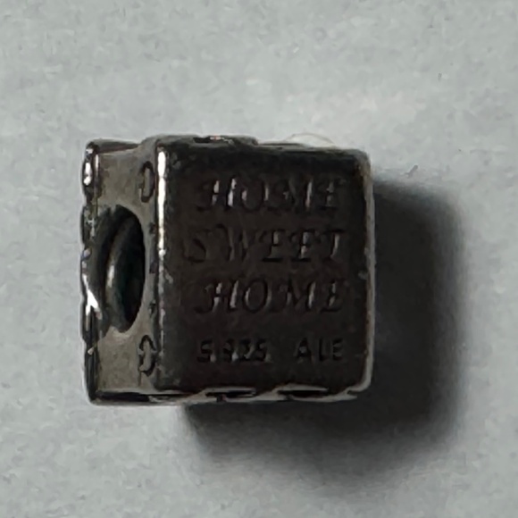 Pandora Charm Set – 4 Authentic Charms | Dog, House, Sparkling Floral & Stars - Picture 10 of 10